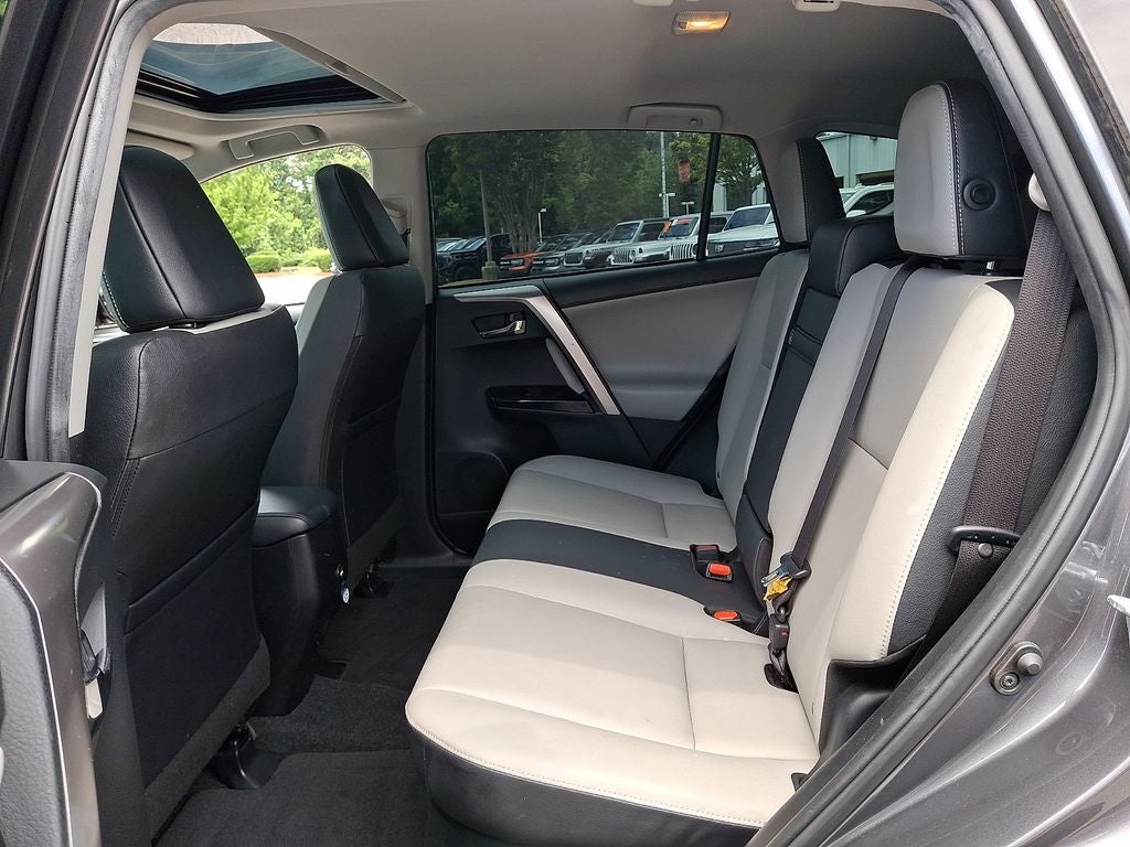 2017 Toyota RAV4 Hybrid Limited