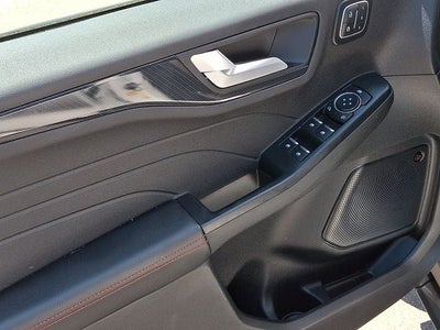 2025 Ford Escape Hybrid ST-Line Elite