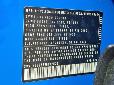 2024 Volkswagen Taos 1.5T SE Black