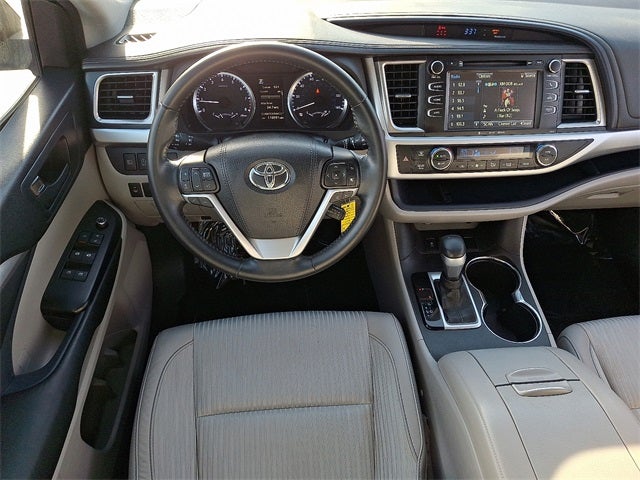 2017 Toyota Highlander LE Plus