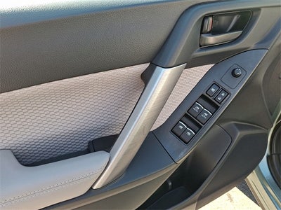 2017 Subaru Forester 2.5i