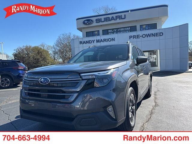 2025 Subaru Forester Premium