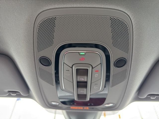 2024 Audi Q5 45 S line Premium quattro