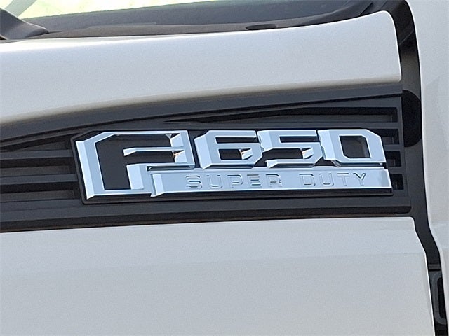 2023 Ford F-650SD Base