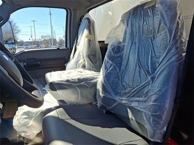 2023 Ford F-650SD Base