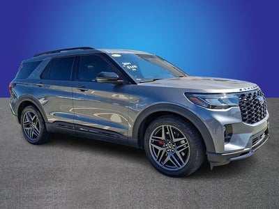 2025 Ford Explorer ST