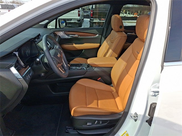 2025 Cadillac XT5 Premium Luxury