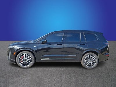 2025 Cadillac XT6 Sport