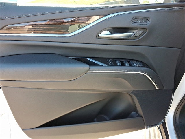 2024 Cadillac Escalade ESV Luxury