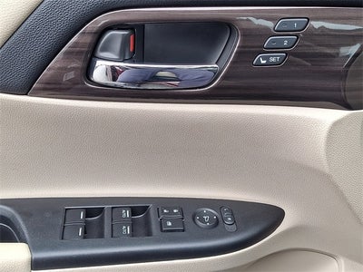 2016 Honda Accord EX-L w/Navigation and Honda Sensing