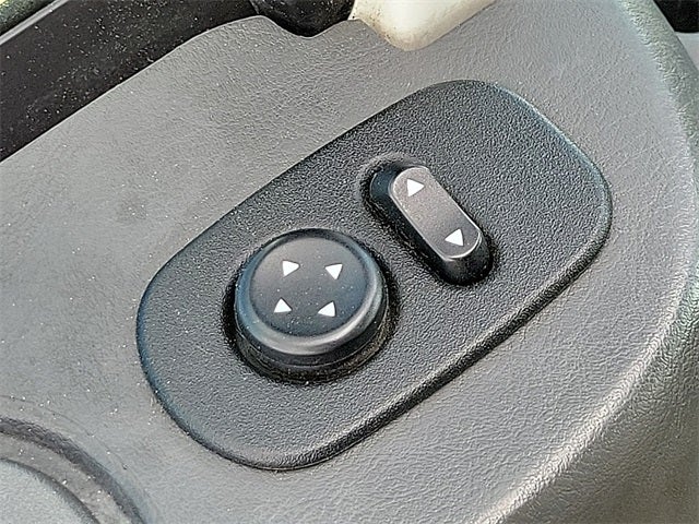 2018 International 4300 26FT BOX