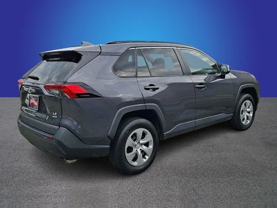 2020 Toyota RAV4 LE