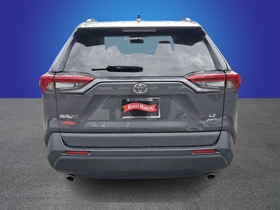 2020 Toyota RAV4 LE