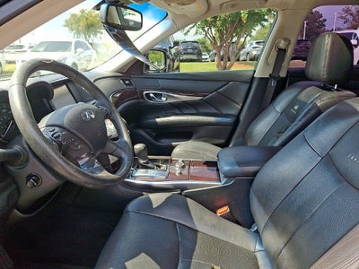 2011 INFINITI M37 Base