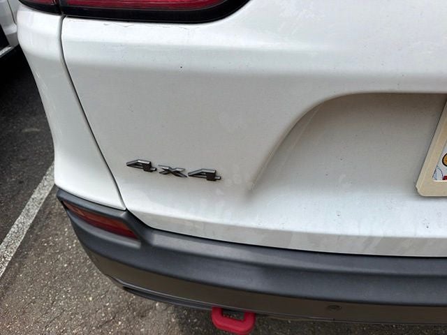 2022 Jeep Cherokee Trailhawk
