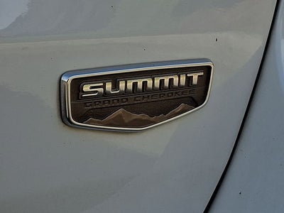 2020 Jeep Grand Cherokee Summit