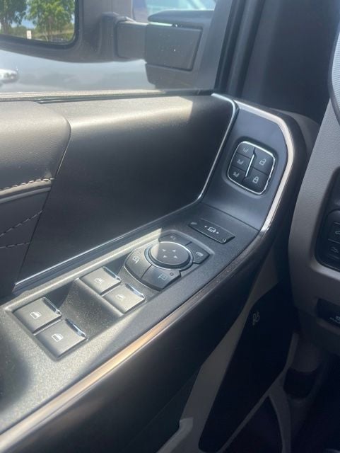 2026 Ford Super Duty F-350 SRW Pickup Platinum