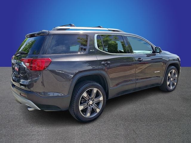 2017 GMC Acadia SLT