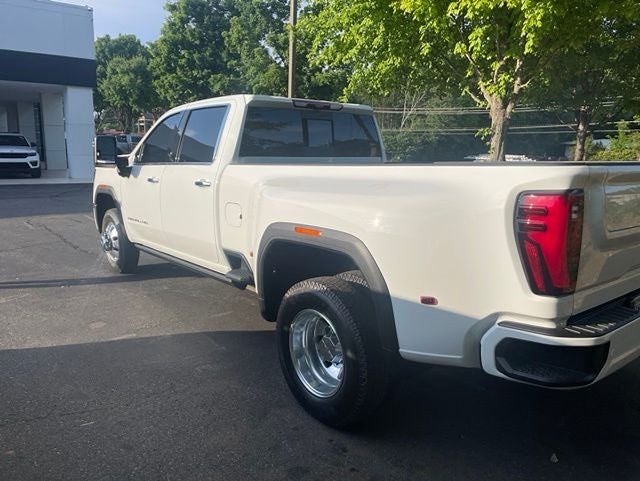 2024 GMC Sierra 3500HD Denali Ultimate