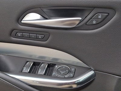 2023 Cadillac XT4 AWD Premium Luxury