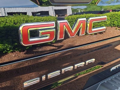 2023 GMC Sierra 1500 AT4X