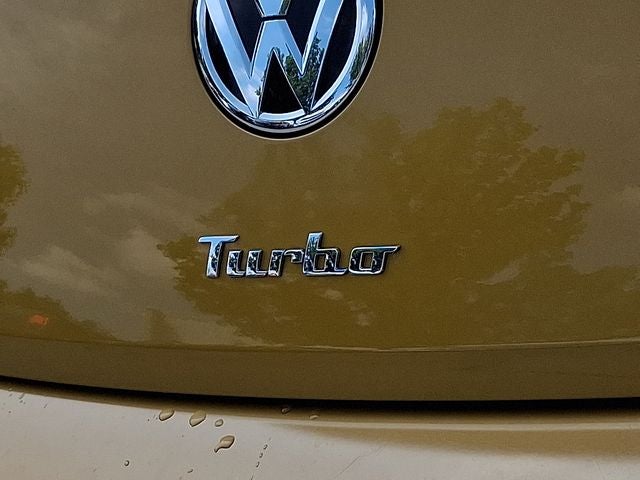 2016 Volkswagen Beetle 1.8T Dune