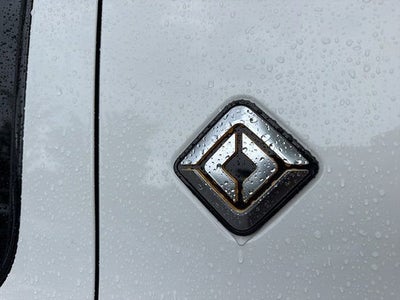 2025 Rivian R1S Adventure