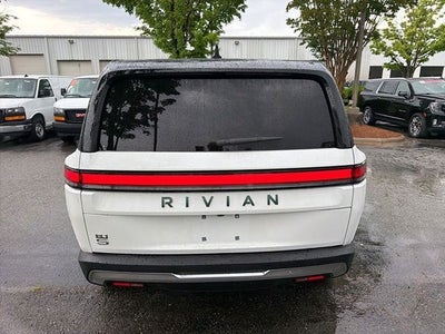 2025 Rivian R1S Adventure
