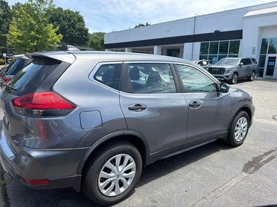2017 Nissan Rogue S