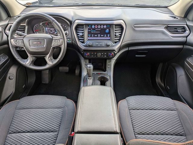 2017 GMC Acadia SLE-2