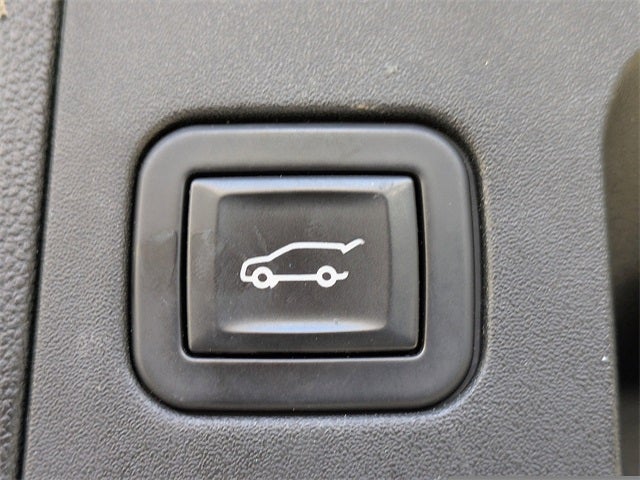 2017 Cadillac XT5 Base