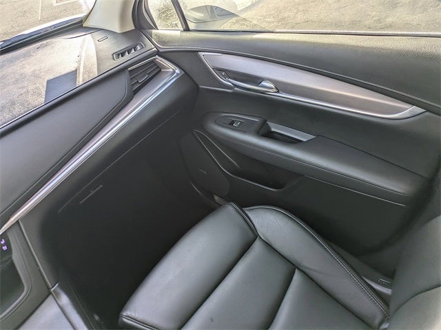 2017 Cadillac XT5 Premium Luxury