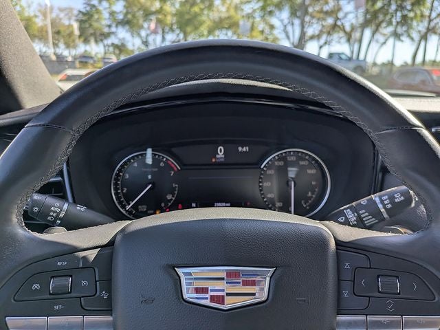 2024 Cadillac XT6 Luxury