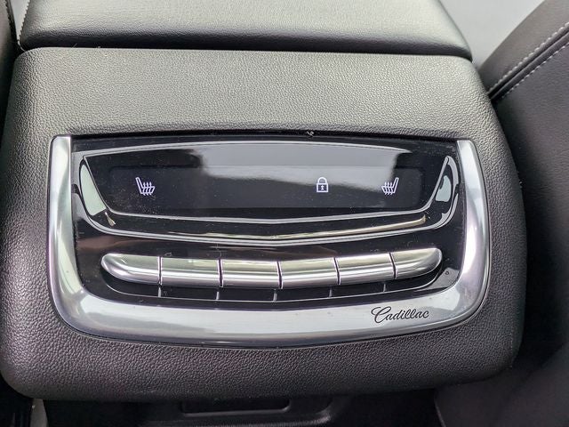 2025 Cadillac XT6 Sport