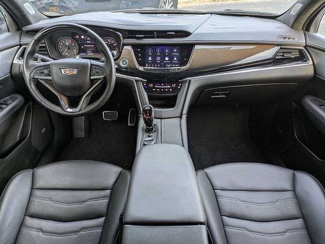 2025 Cadillac XT6 Sport