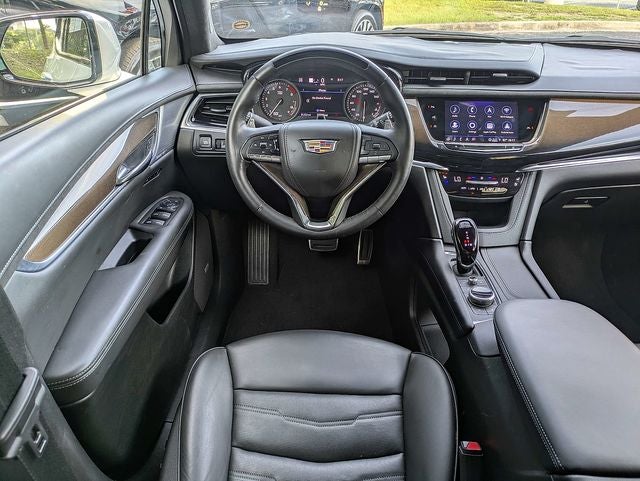 2025 Cadillac XT6 Sport