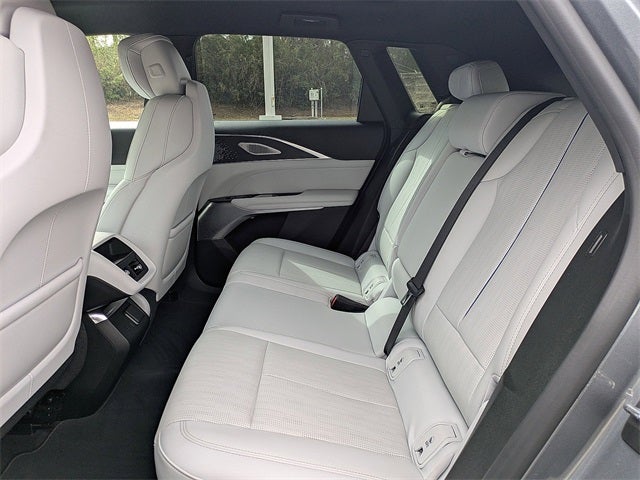 2023 Cadillac LYRIQ Luxury