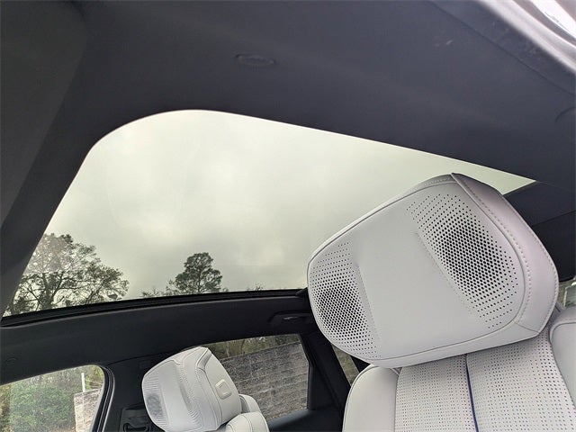 2023 Cadillac LYRIQ Luxury