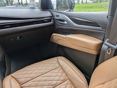 2022 Cadillac Escalade Premium Luxury