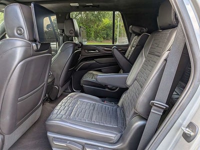 2023 Cadillac Escalade Sport Platinum