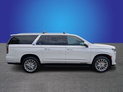 2023 Cadillac Escalade ESV Premium