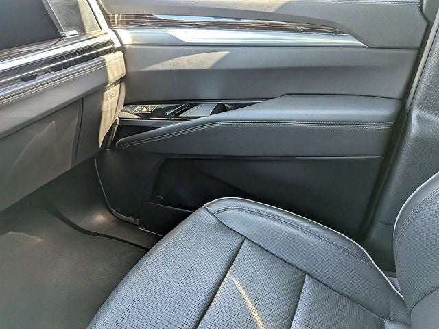 2025 Cadillac Escalade Premium Luxury