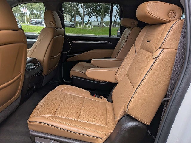 2025 Cadillac Escalade ESV Premium