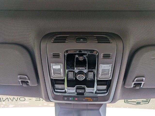 2025 Cadillac Escalade ESV Premium