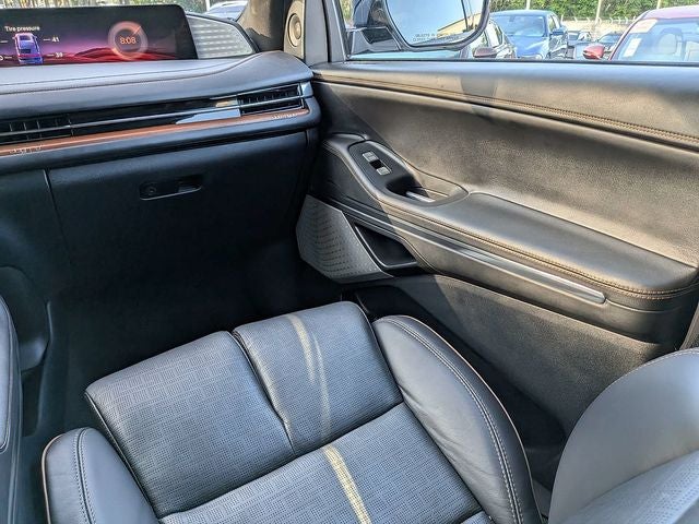 2025 Lincoln Navigator L Black Label