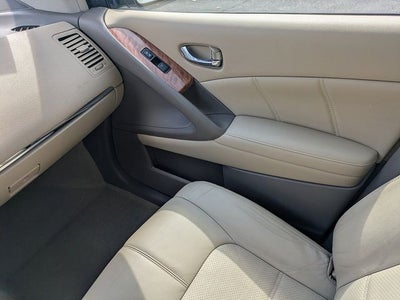 2012 Nissan Murano LE