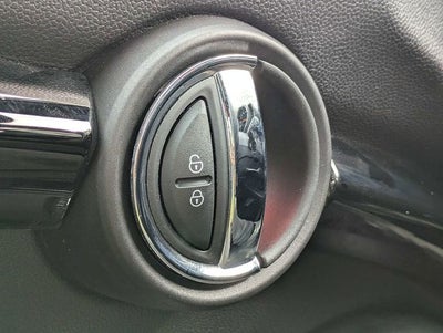 2020 MINI Cooper S Signature