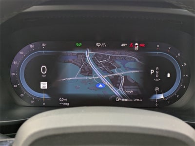 2023 Volvo XC40 B5 Plus Dark Theme