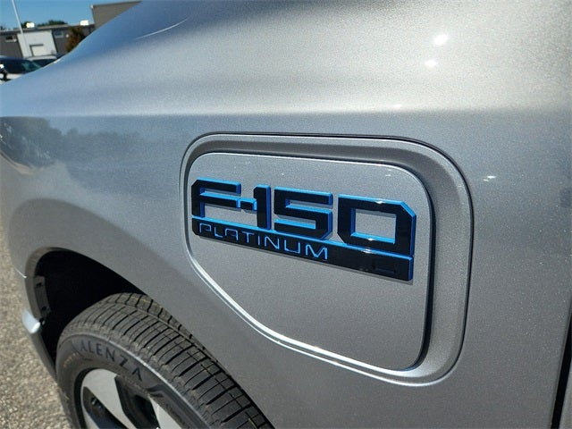 2025 Ford F-150 Lightning Platinum®