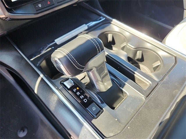 2025 Ford F-150 Lightning Platinum®